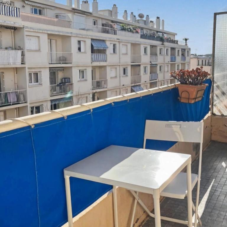 Mimosas Wilson Bright 3BR w Sea View 5min Beach - Apartment mit 3 Schlafzimmern - 3