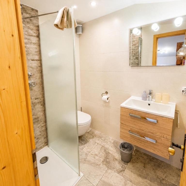 Urlaubshof Kranvogllehen - Apartment mit 2 Schlafzimmern und Balkon - 8