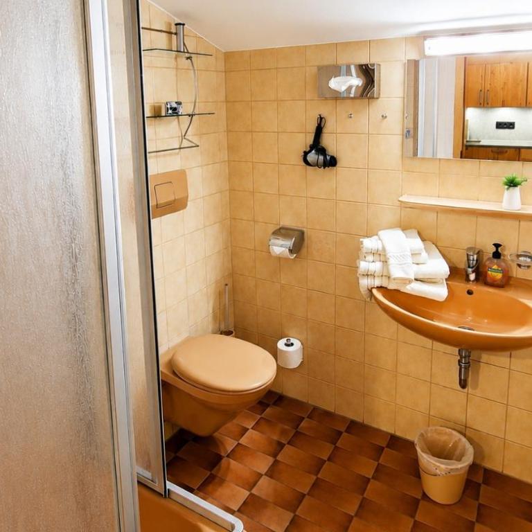 Urlaubshof Kranvogllehen - Apartment mit 1 Schlafzimmer und Balkon - 7