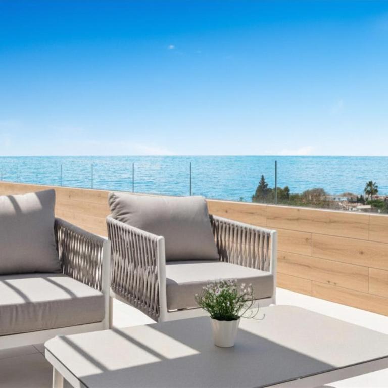 ViVi Homes - The Essence - Sea Views - Terrace - Pool - Gym - Three-Bedroom Apartment with View - 5