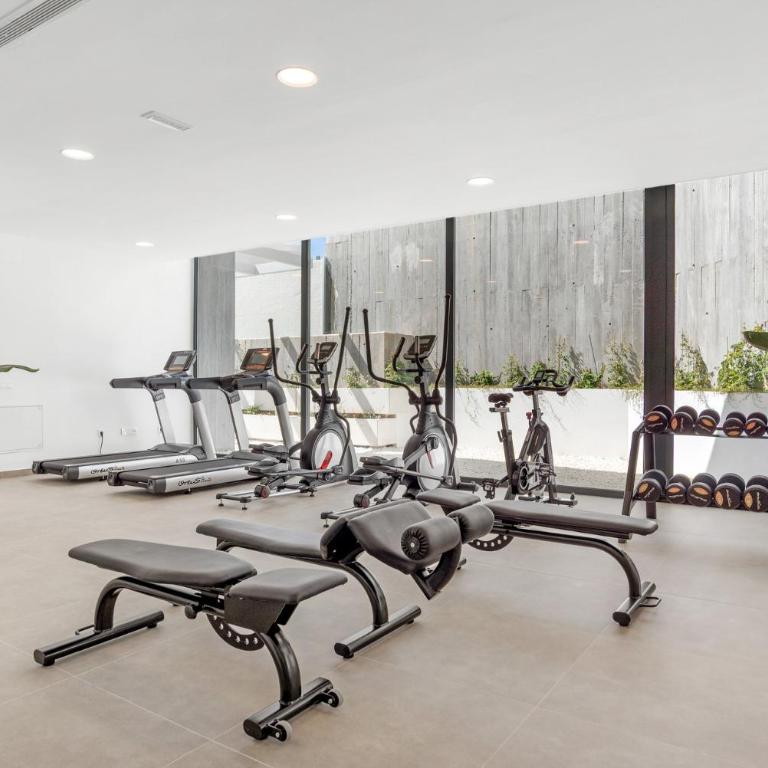 ViVi Homes - The Essence - Sea Views - Terrace - Pool - Gym - Three-Bedroom Apartment with View - 34