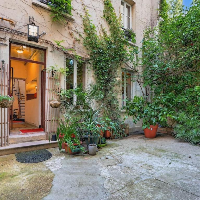 Charming apartment 10 min from Père-Lachaise - Appartement 1 Chambre - 12