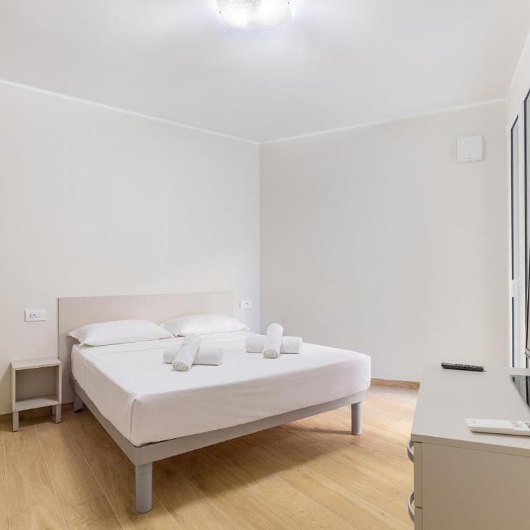 Hostdomus - Marina Suite - near the sea - One-Bedroom Apartment - 6