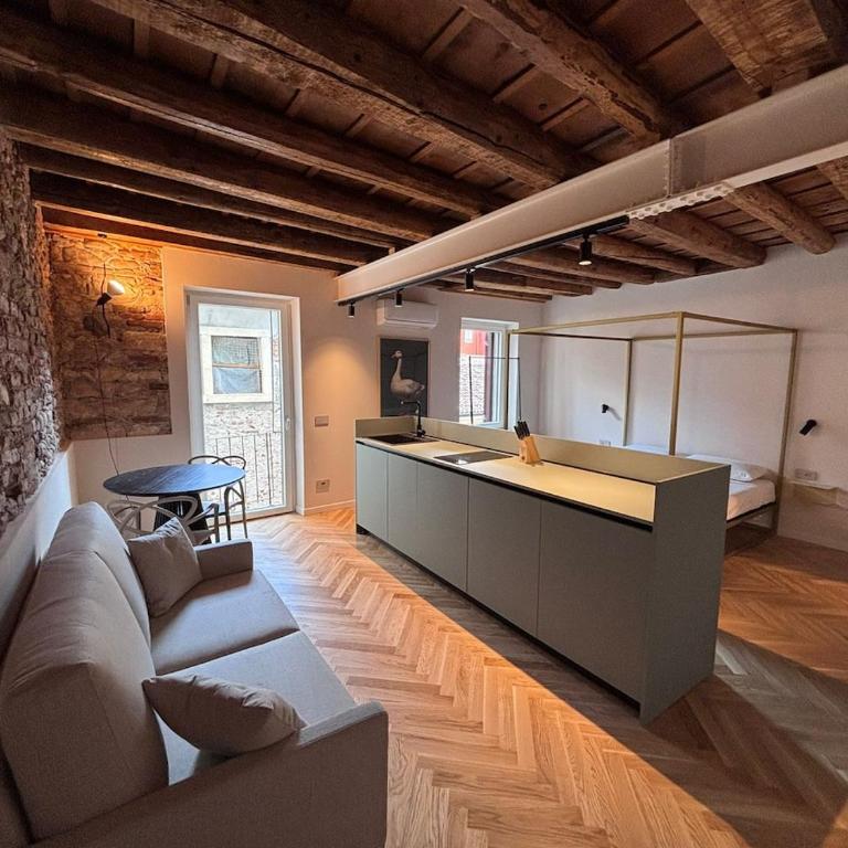 Design Suite Canopy Bed & Balcony by Arena - Apartment mit 1 Schlafzimmer - 1