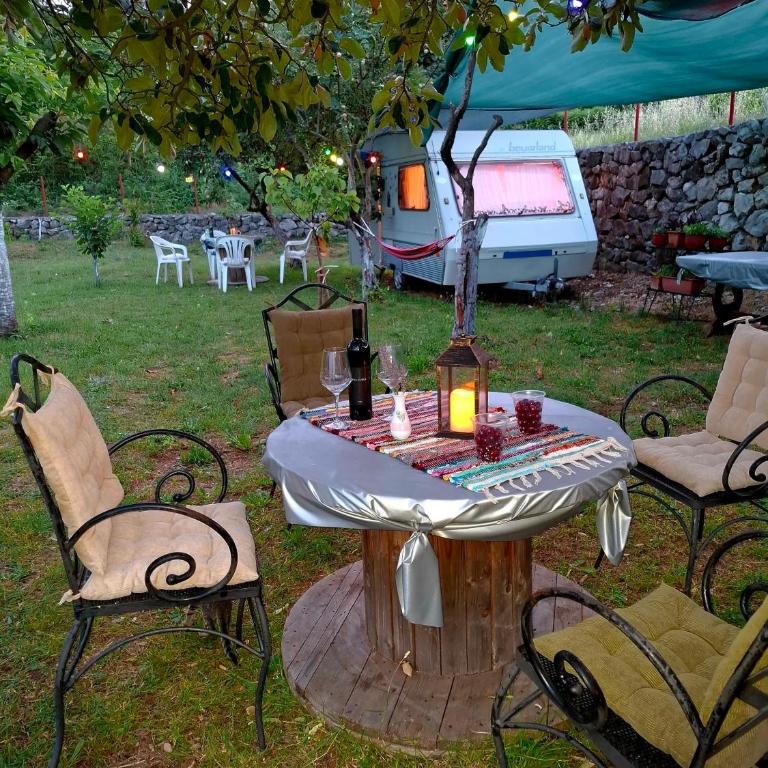 Komani Hideout - Haus mit 2 Schlafzimmern - 23