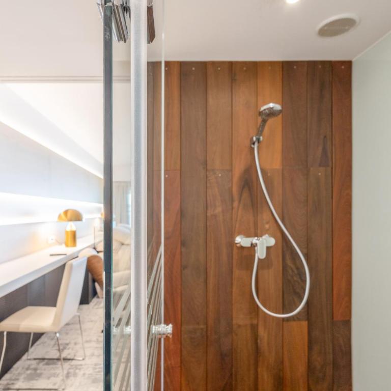 Sitges Suites - Premium - Studio-Apartment mit Meerblick - 11