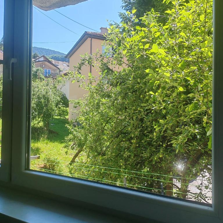 Cozy Stay Sarajevo - Apartman - 2