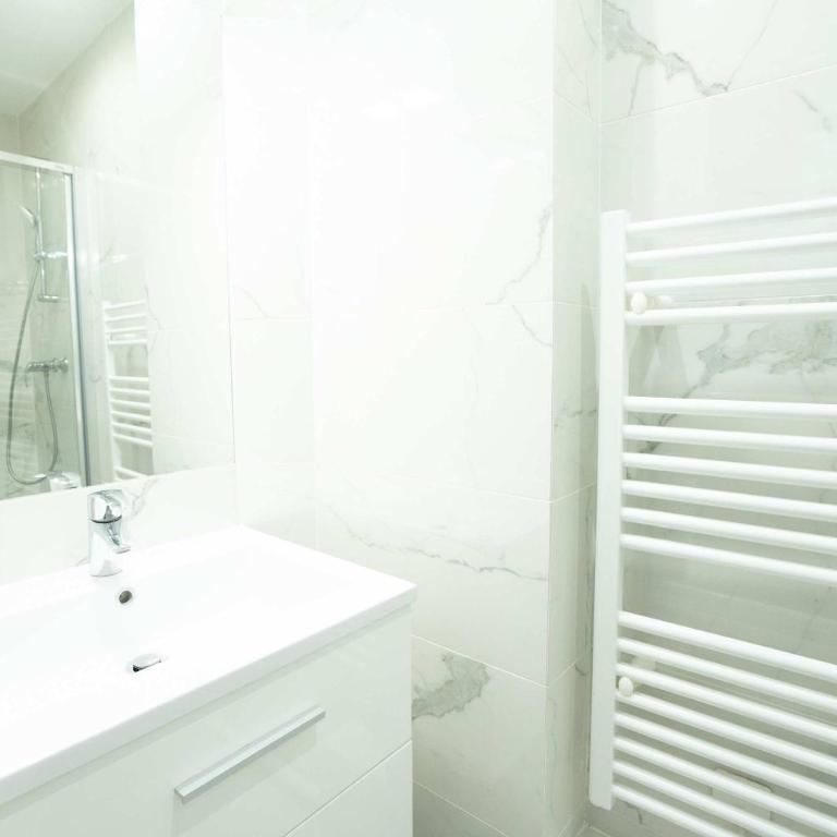 Logement cosy metro Pierre Lachaise - 3P - Apartment - 3