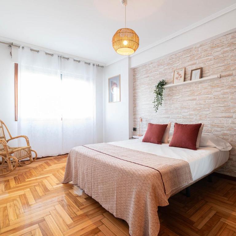 Gran Suite Plaza America con Parking - Apartment - 35