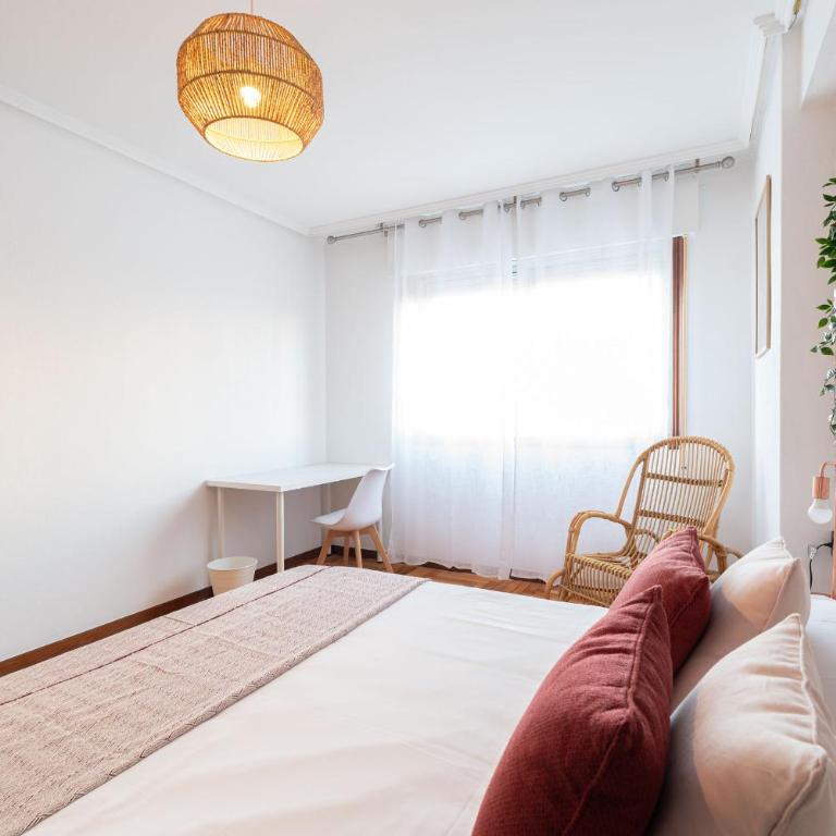 Gran Suite Plaza America con Parking - Apartment - 28
