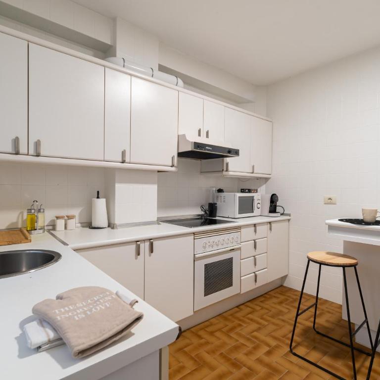 Gran Suite Plaza America con Parking - Apartment - 25