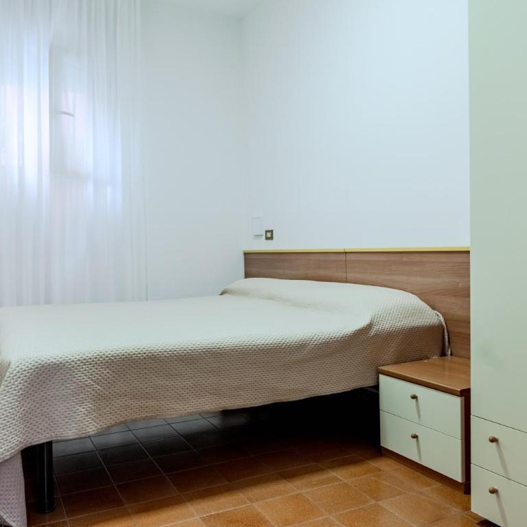 Villa Lucia - Appartamento con 2 Camere da Letto - 2