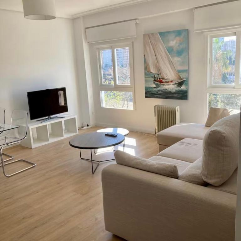 Apartamento reformado frente a viveros - Appartement 2 Chambres - 3