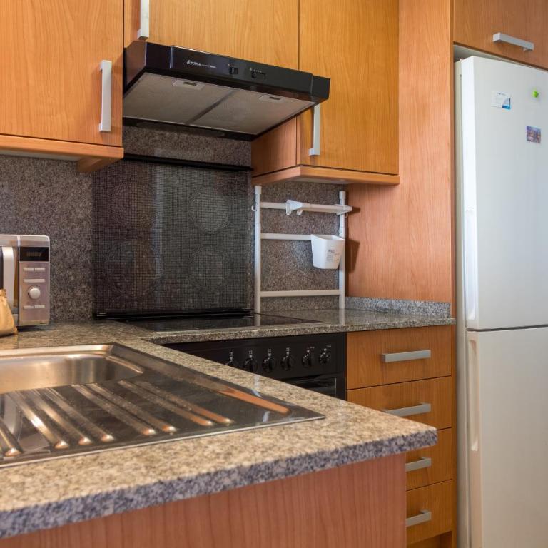 Global Vacacional, Acogedor apartamento en Canet de Berenguer cerca de la playa - Apartment mit Terrasse - 5