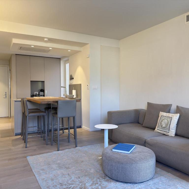 Stylish Downtown Apart close to the beach - Appartamento con 3 Camere da Letto - 1