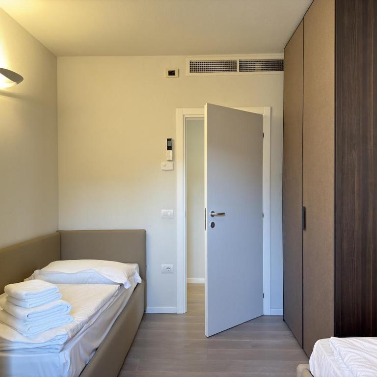 Stylish Downtown Apart close to the beach - Appartamento con 3 Camere da Letto - 39
