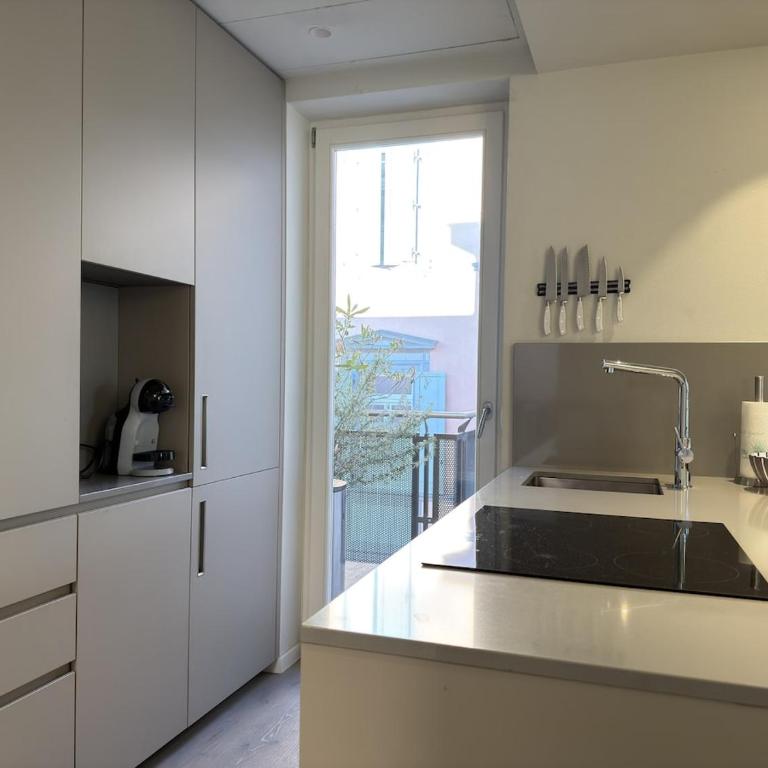 Stylish Downtown Apart close to the beach - Appartamento con 3 Camere da Letto - 67