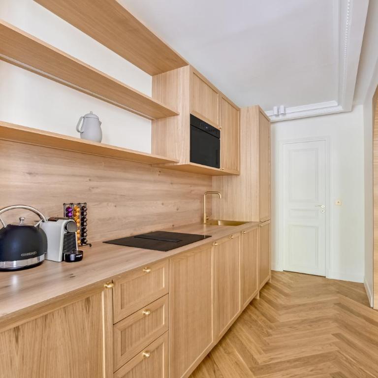 Pick A Flat's Apartement in Champs Elysées - Avenue Marceau - One-Bedroom Apartment - 8
