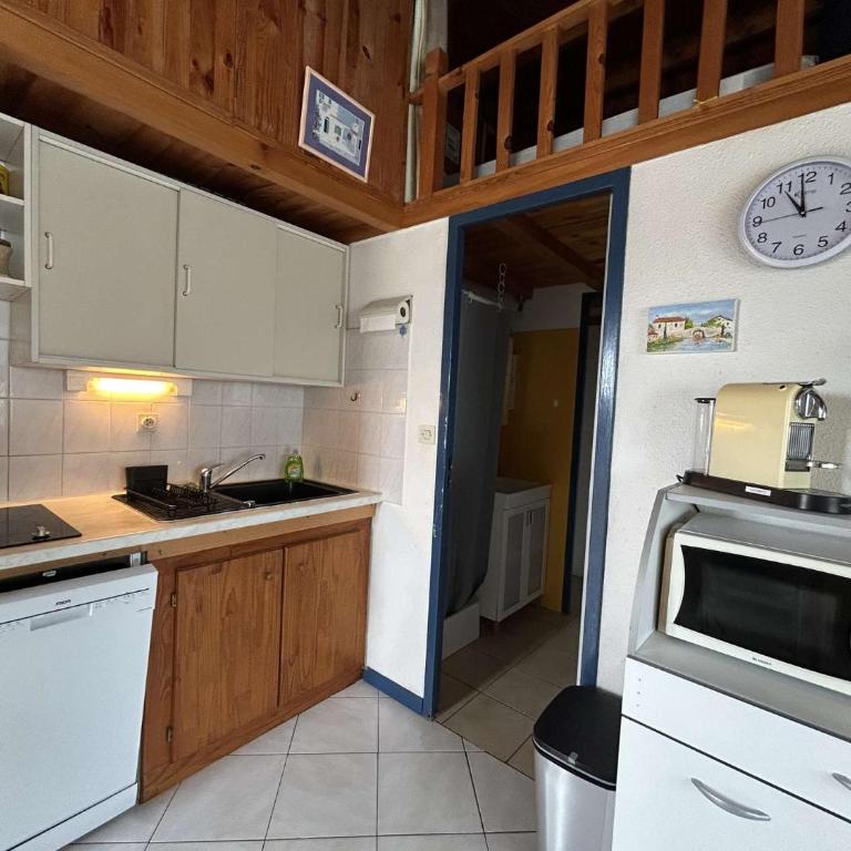 NP070-F1185 Appartement 1 chambre et mezzanine Narbonne Plage - Appartement 1 Chambre - 4