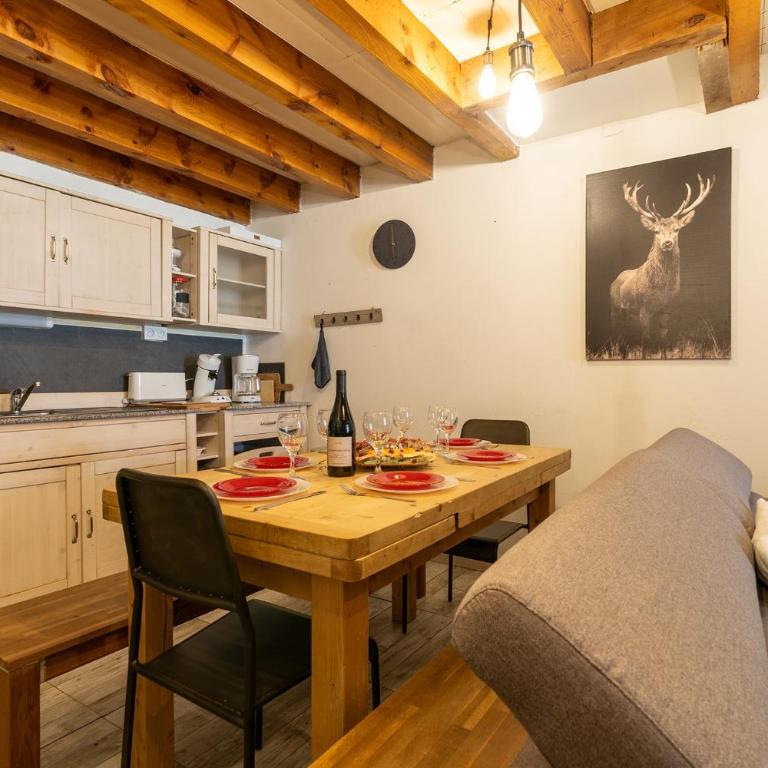L'Estable Au cœur des Angles Terrasse 4 a 8 pers - Four-Bedroom Vacation Home - 27