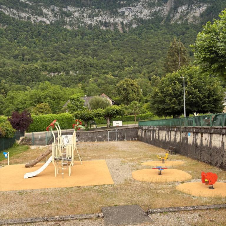 Chaleureux studio sous les toits, proche du lac - Studio avec Vue sur Lac - 25