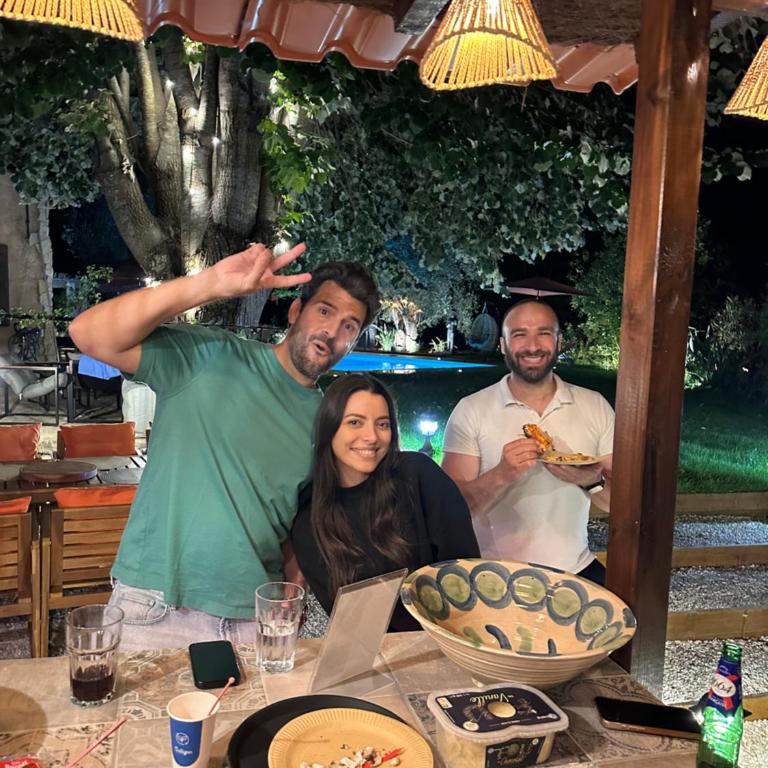 Maison indépendante au Clos de Vence avec jacuzzi privé et piscine partagée ouverte du 15 mai au 15 septembre au coeur de la nature - Maison de Vacances 3 Chambres - 48