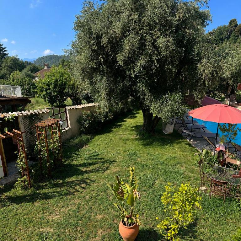 Maison indépendante au Clos de Vence avec jacuzzi privé et piscine partagée ouverte du 15 mai au 15 septembre au coeur de la nature - Maison de Vacances 3 Chambres - 38