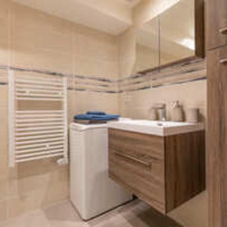 Spacious studio near Lake Annecy - Studio - 10