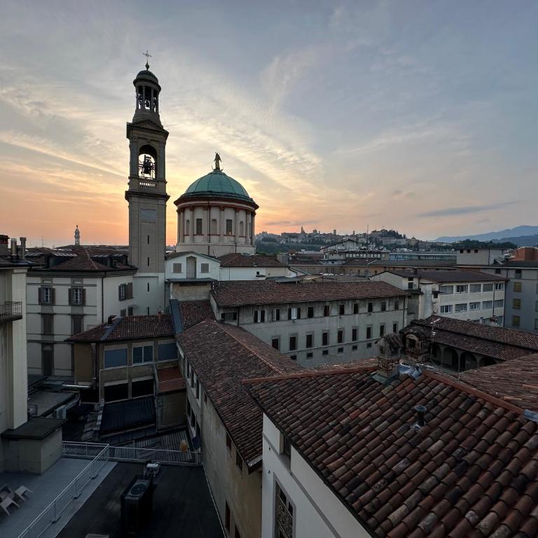 SAN FRANCESCO SKYLINE - Appartamento con 2 Camere da Letto - 1