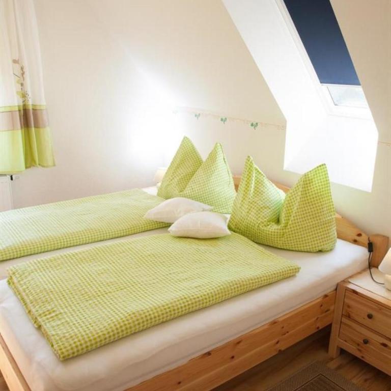 Obst- und Weinbauernhof BERNHARD - Familienzimmer mit Bad - 5