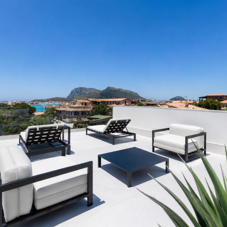 Villa Aramis - 3BR with Pool, Roof-top Terrace & Sea View, Golfo Aranci Sardinia - Villa con Piscina Privata - 28
