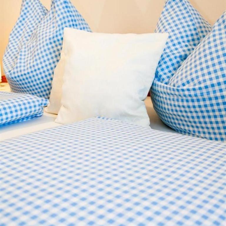 Obst- und Weinbauernhof BERNHARD - Doppel-/Zweibettzimmer mit Bad - 2