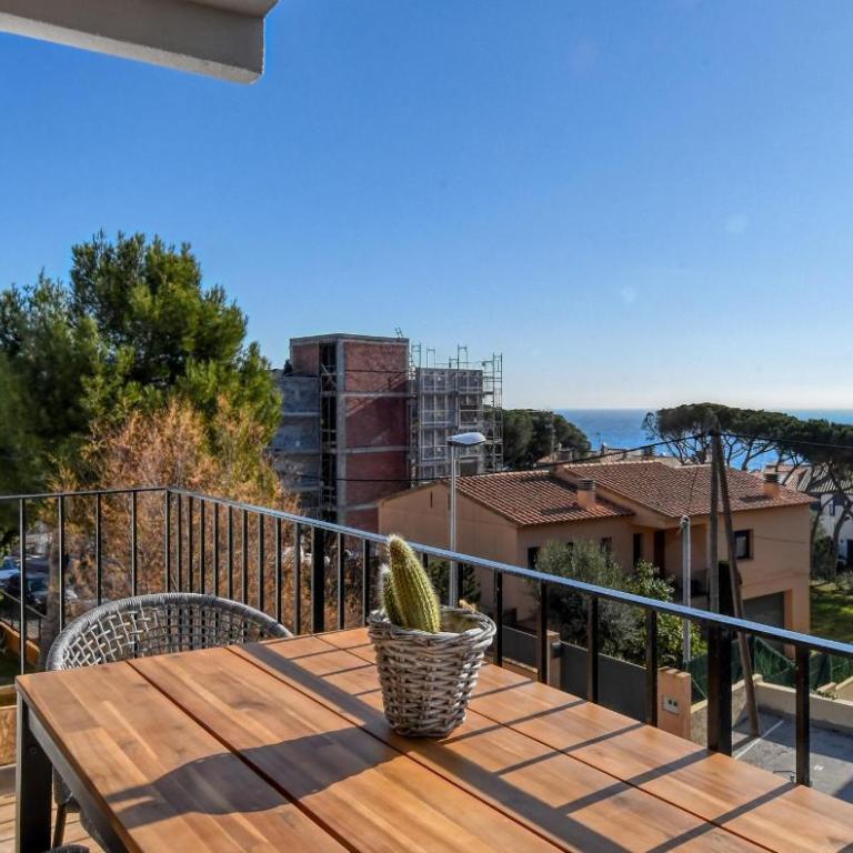 Refurbished apartment calella de pal. beach 250mts - Apartment mit 2 Schlafzimmern - 1