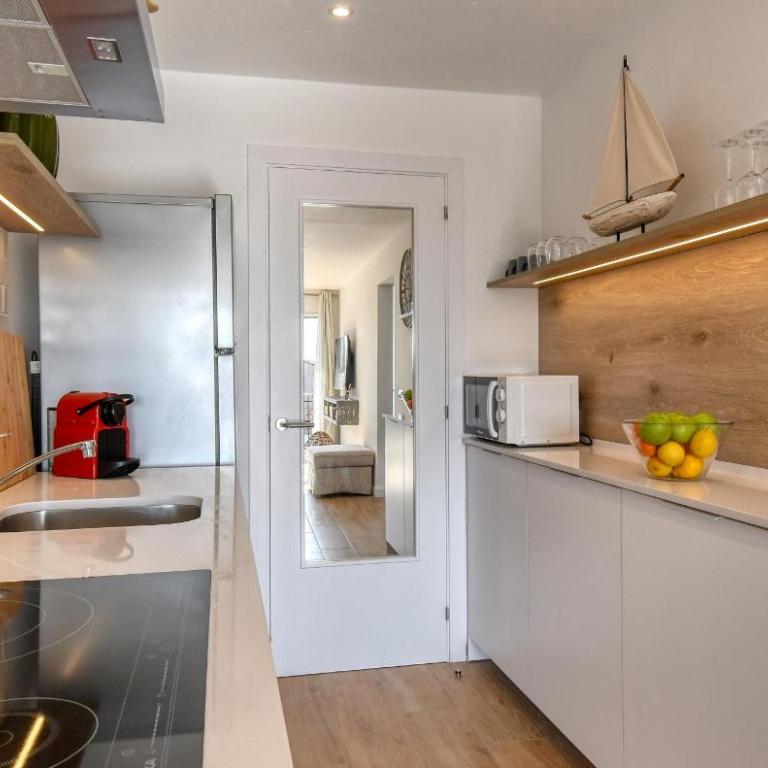 Refurbished apartment calella de pal. beach 250mts - Apartment mit 2 Schlafzimmern - 10