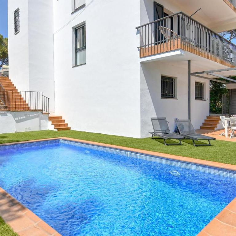 Villa Sierra with Private Pool - Villa - 1