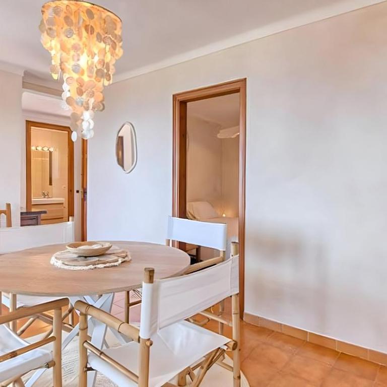 apartament amb piscina comunitària al Golfet - Apartment - 6