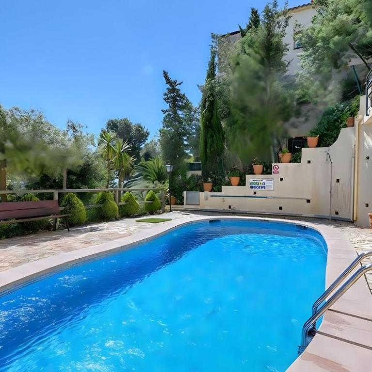 apartament amb piscina comunitària al Golfet - Apartment - 12