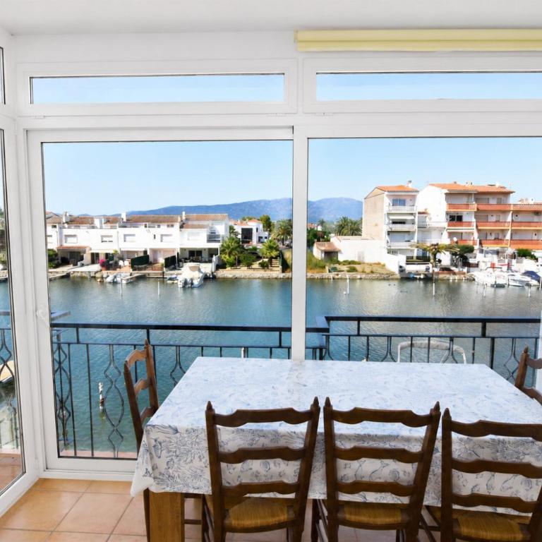 Apartamento con vistas canal ref 114 - Appartement avec Terrasse - 8