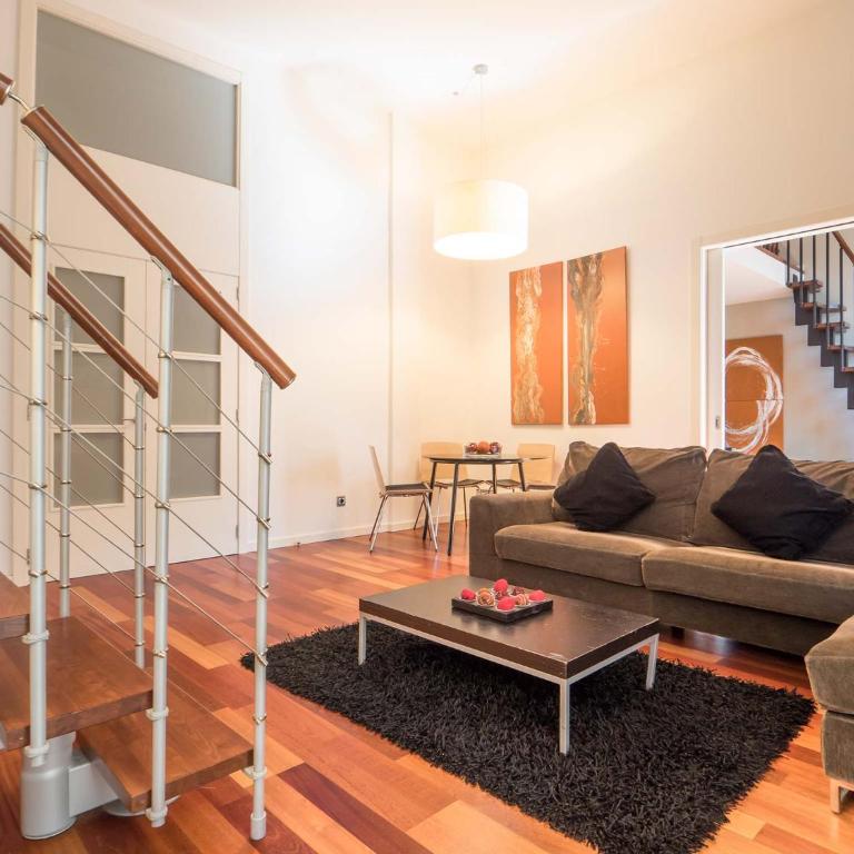 Rent Top Apartments near Plaza de Catalunya - Apartamento de 4 dormitorios - Ronda Sant Pere - 19