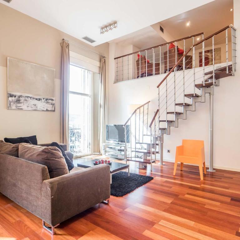 Rent Top Apartments near Plaza de Catalunya - Apartamento de 4 dormitorios - Ronda Sant Pere - 15