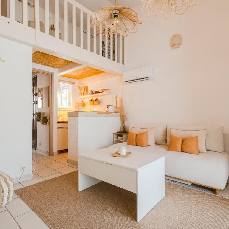 Appartement T2 - 6 couchages - 50m du port Miramar - Appartamento con 2 Camere da Letto - 4