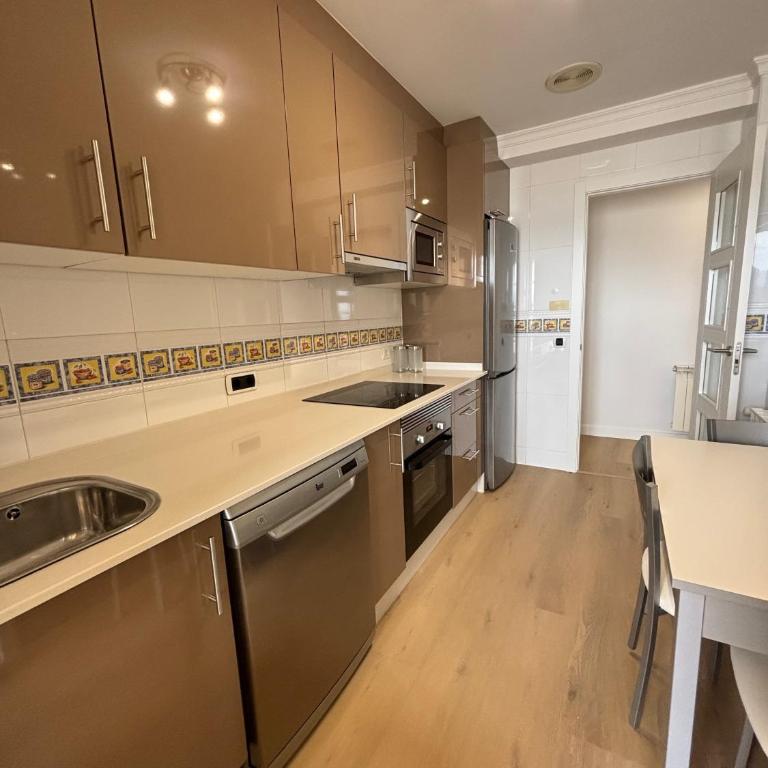 Vivienda en 1ª Linea de Playa Rapadoira. Foz - Apartamento con vistas al mar - 12