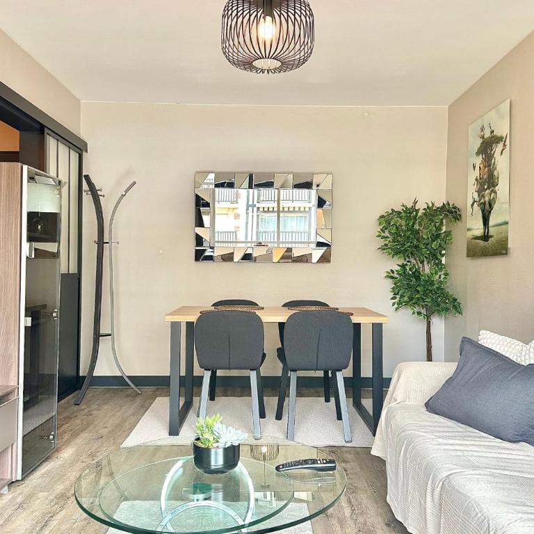 Appartement avec balcon au cœur de Deauville - Appartement - 1