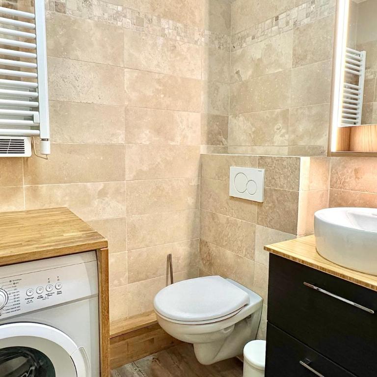 Appartement avec balcon au cœur de Deauville - Appartement - 11