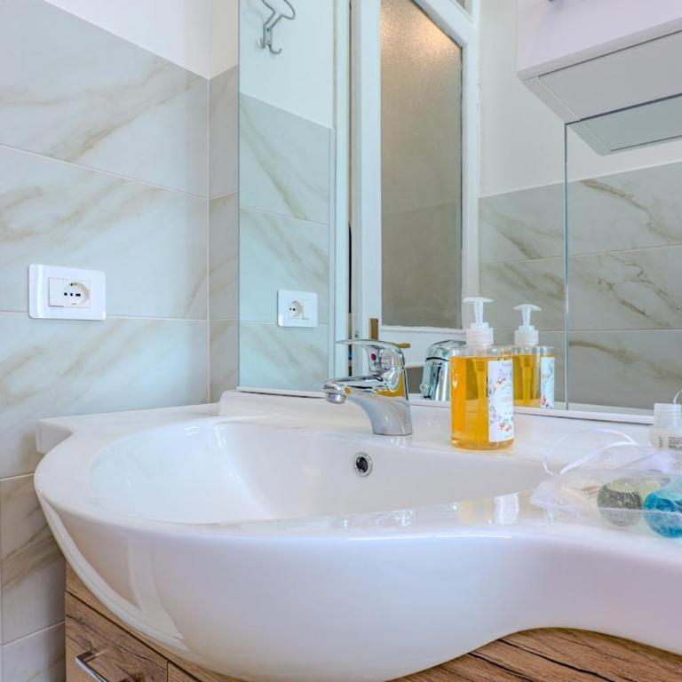 Apartment in Porta Romana, Garage, AC, WiFi - One-Bedroom Apartment - 3