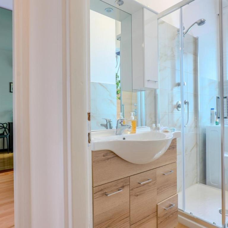 Apartment in Porta Romana, Garage, AC, WiFi - One-Bedroom Apartment - 9
