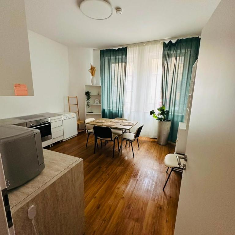 City apartment with private parking - Apartment mit 2 Schlafzimmern - 11
