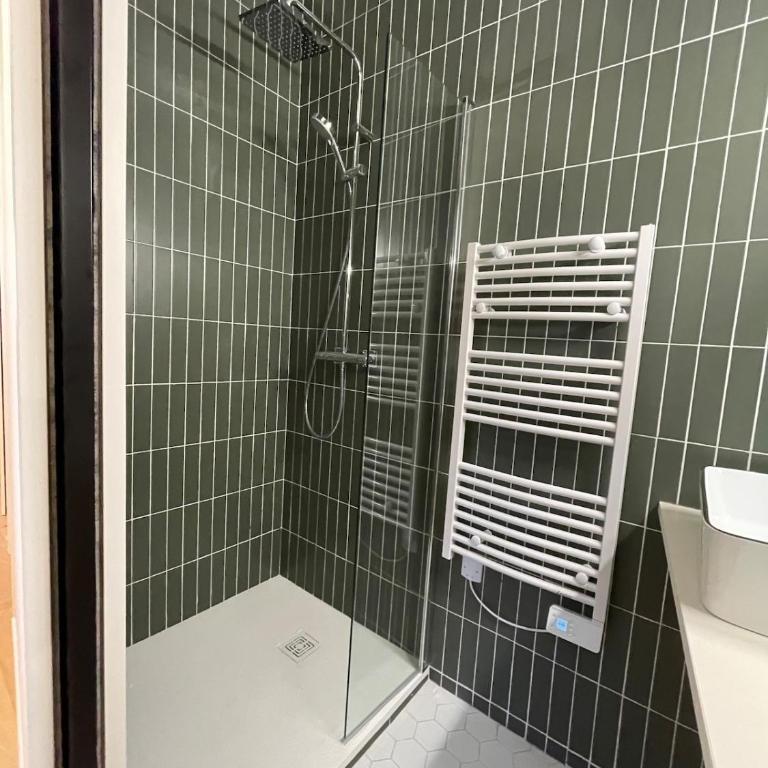 Confort et design avec vue sur l'étang - Apartment mit 1 Schlafzimmer - 4