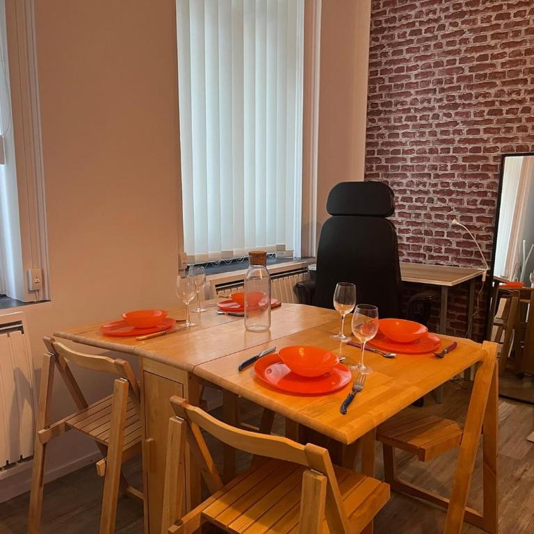 Apartment with Mezzanine – Student District - Maisonette Studio - 17