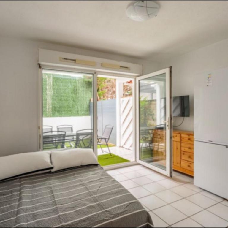 Appartement rénové à Hendaye, climatisé avec parking - FR-1-2-446 - Appartement - 13